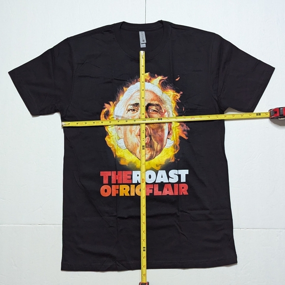 The Roast of Ric Flair t shirt. Men's large. Starrcast. Never worn. WWE AEW WCW - Picture 4 of 7